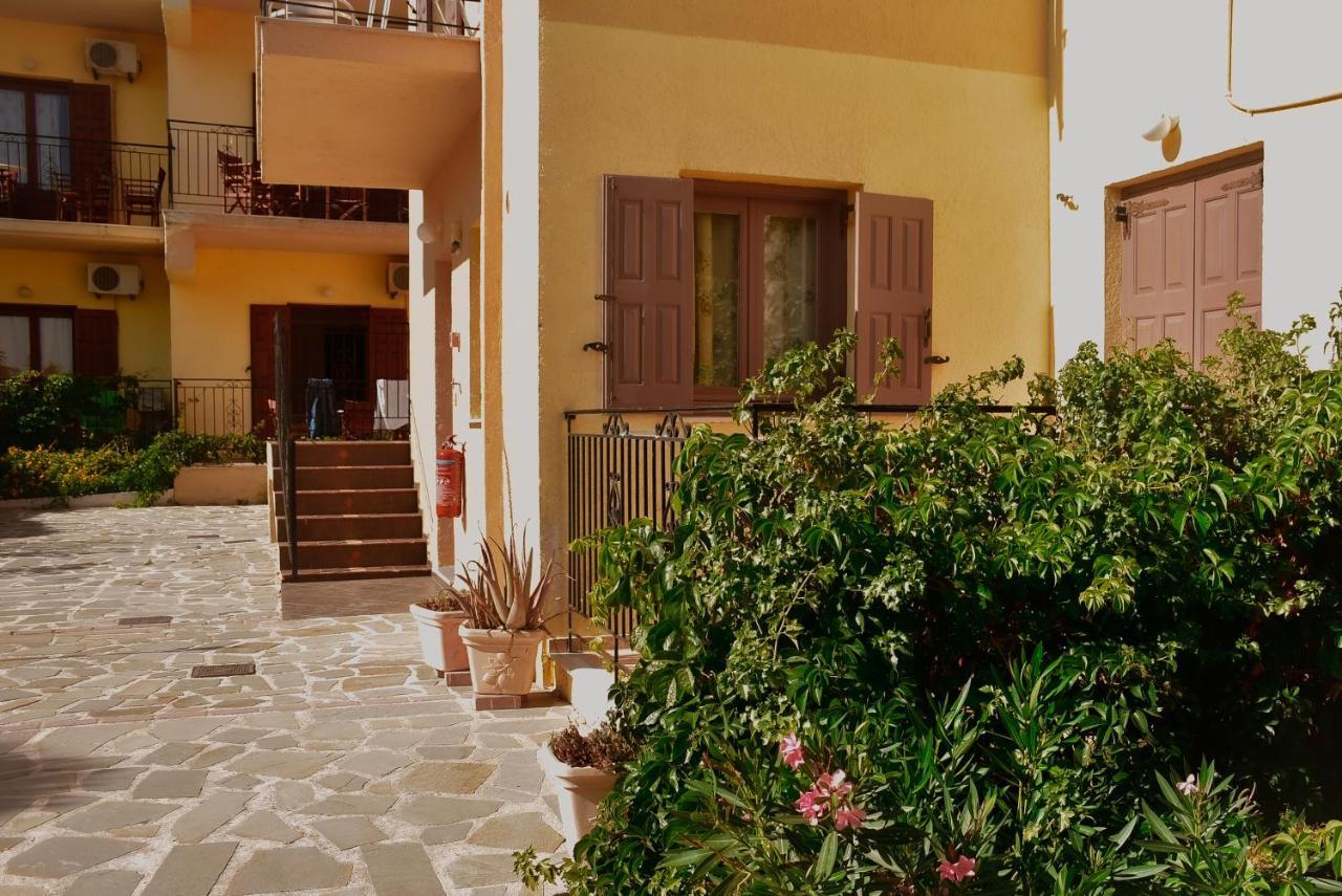 ماراثوكابوسْ Stella Apartments المظهر الخارجي الصورة
