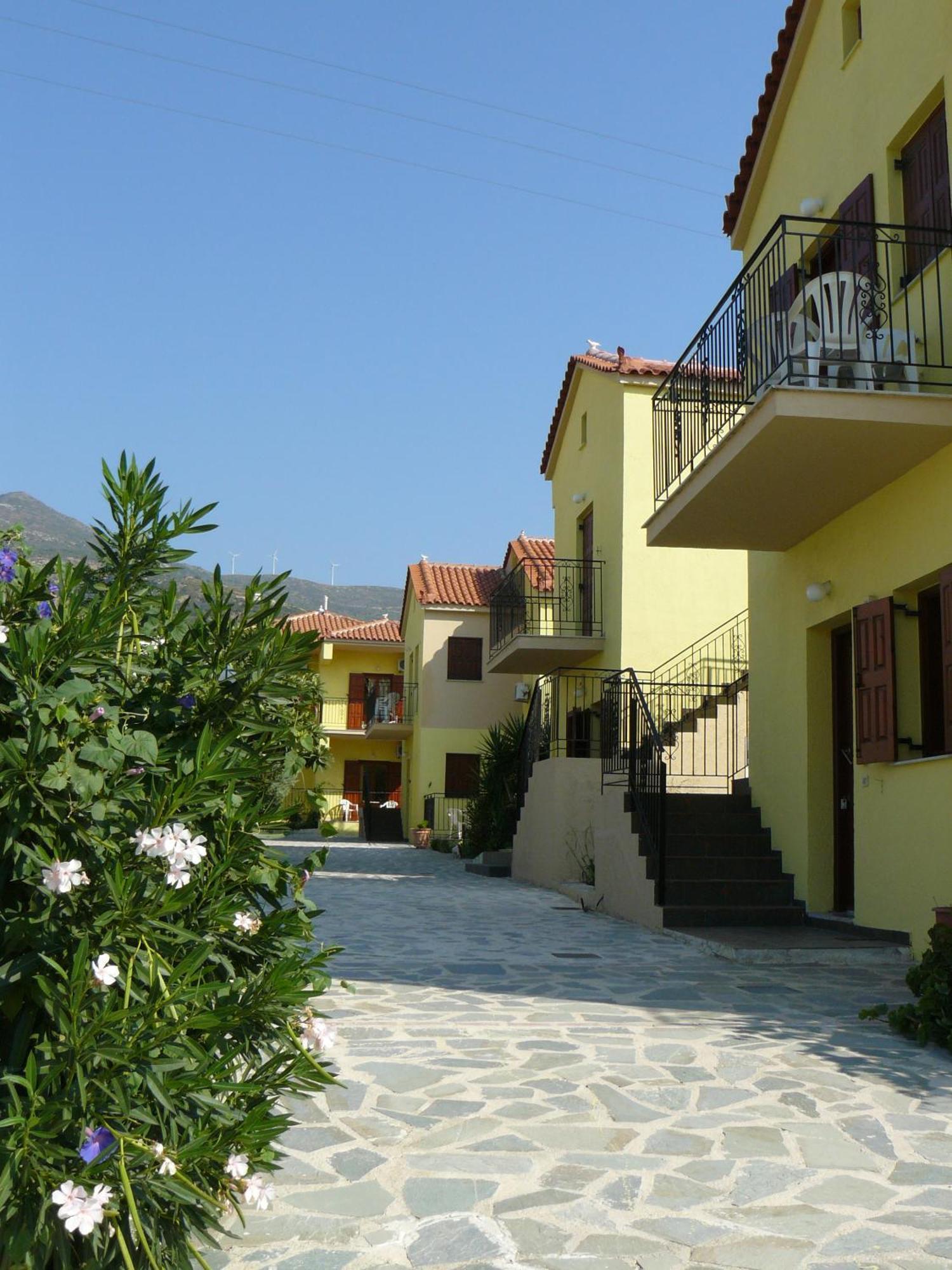 ماراثوكابوسْ Stella Apartments المظهر الخارجي الصورة